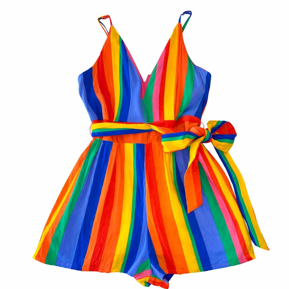 NWT Gianni Bini Rainbow Stripe Romper Medium Tie Waist V Neck Festival - Picture 2 of 8
